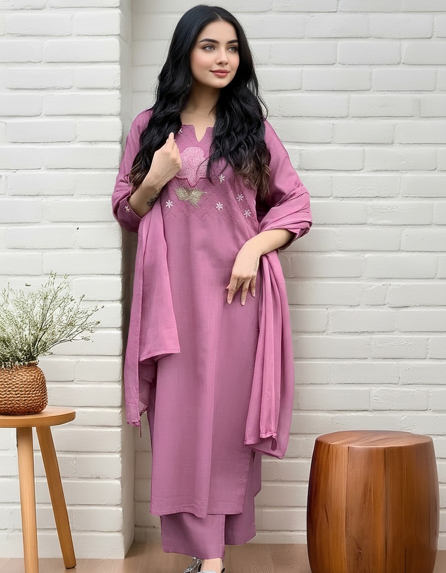 Elegant Mauve Embroidered Kurta Set for Women with